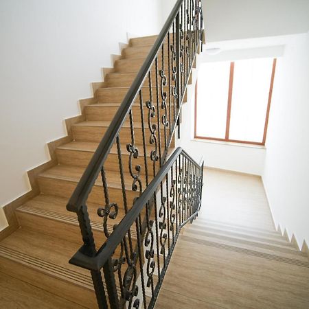 Aparthotel Prenociste Sole à Vranje Extérieur photo