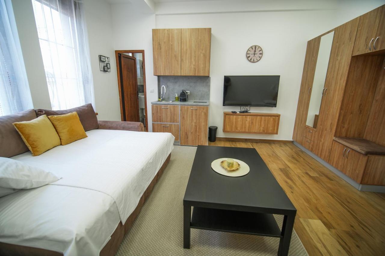 Aparthotel Prenociste Sole à Vranje Extérieur photo