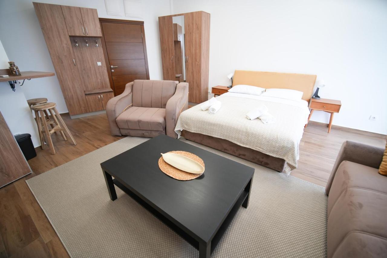 Aparthotel Prenociste Sole à Vranje Extérieur photo
