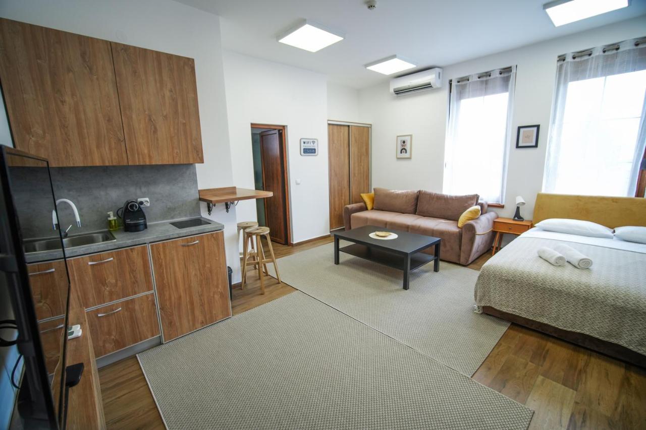 Aparthotel Prenociste Sole à Vranje Extérieur photo